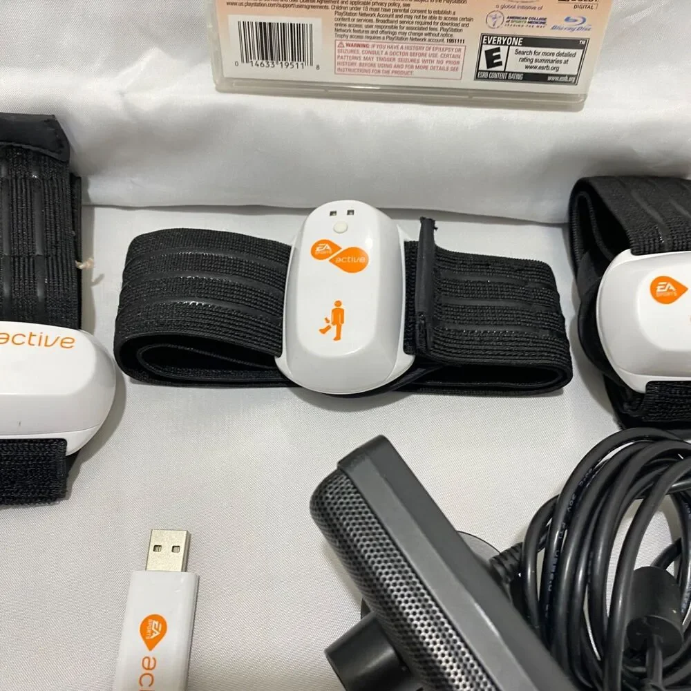 EA Sports Active 2 For Sony Disney 3 With Case And Accessories 2010 Working